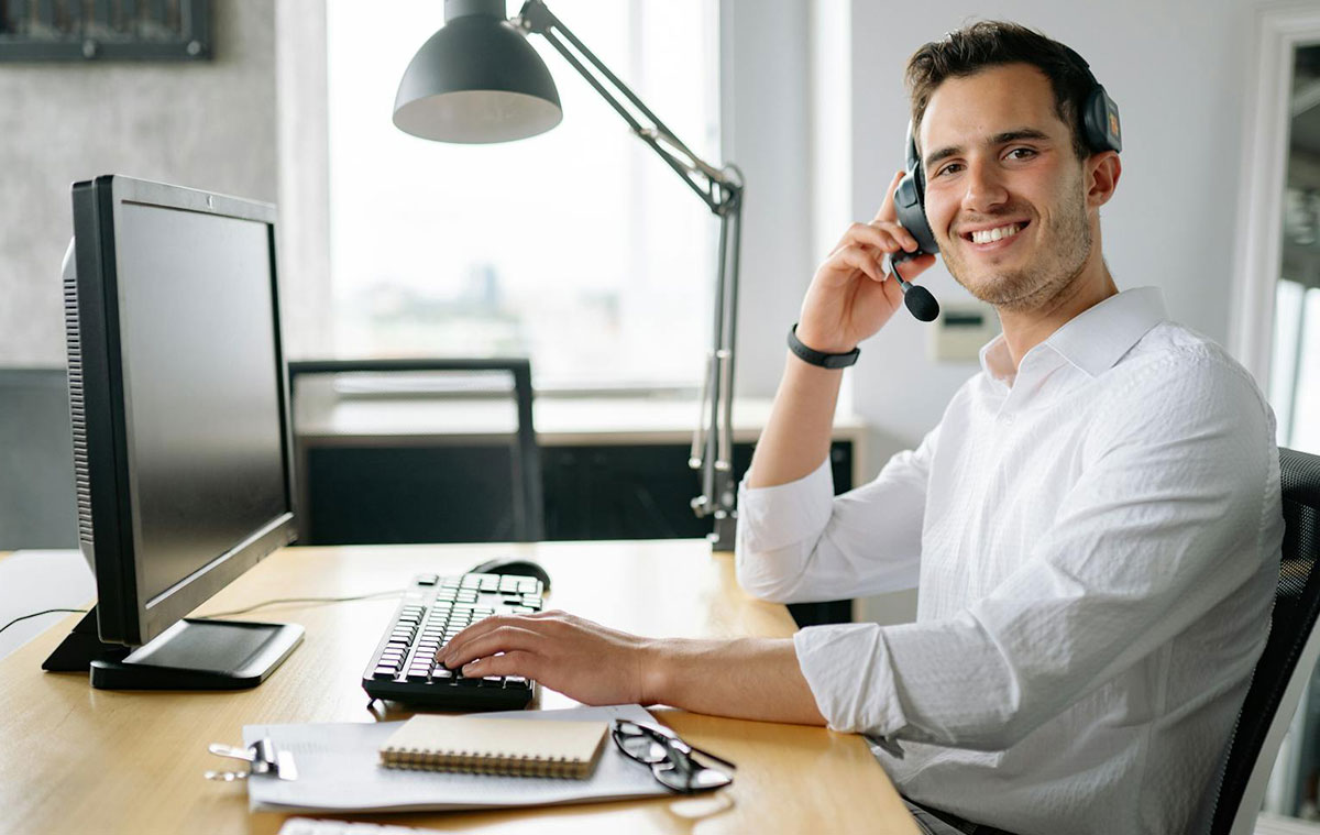 Featured image for “Thinking About Starting a Home-Based Business or Franchise? Consider These Tips”